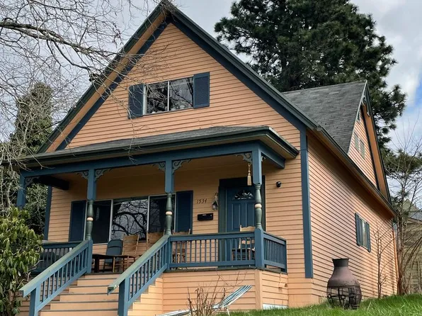 1534 Grant St, Bellingham, WA 98225