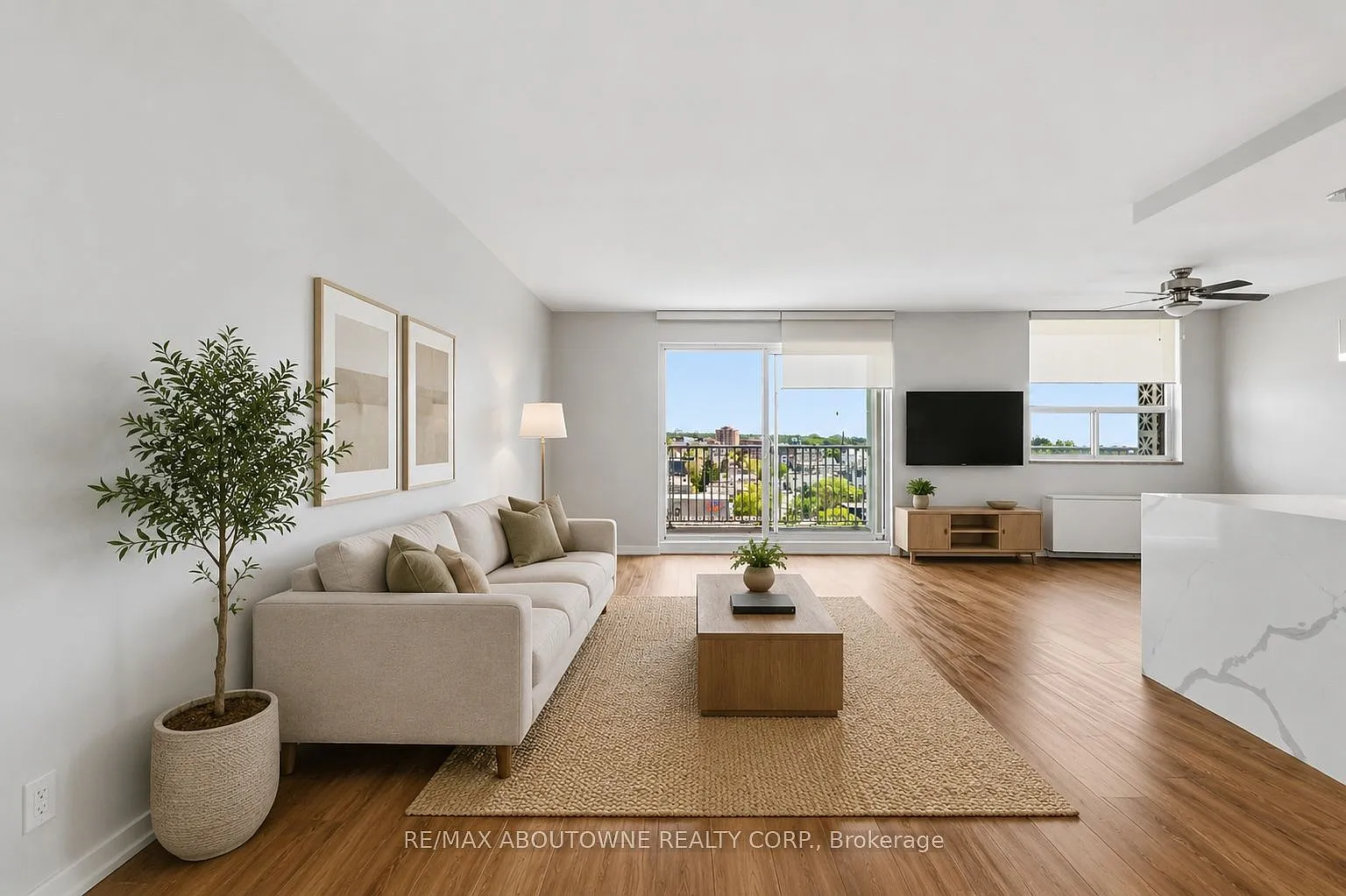 Harbourview Apartments — Photo 4