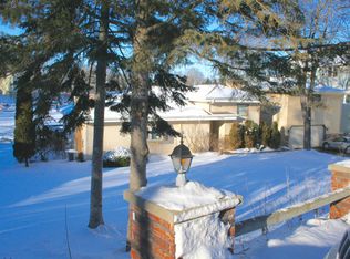 30344 Beach View Ln, Waterford, WI 53185