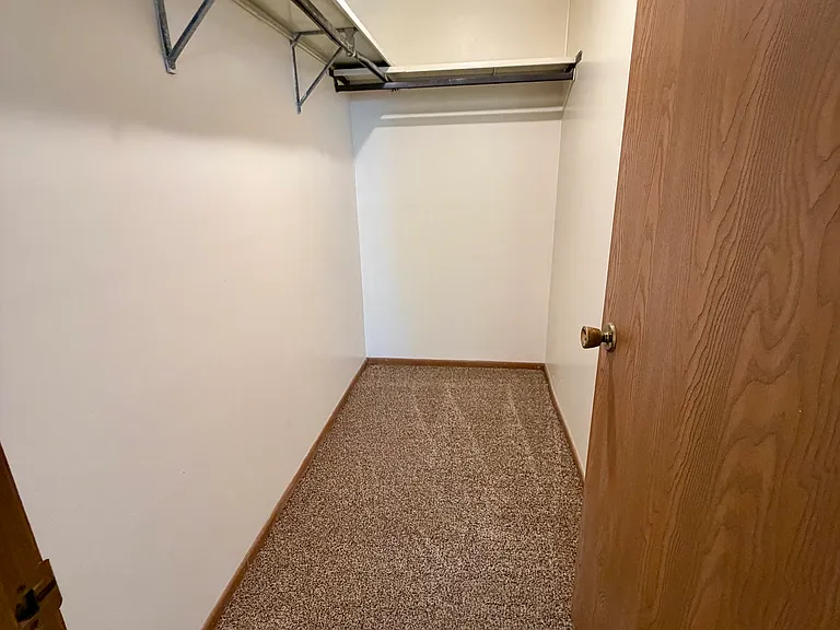 37 Foxglove Dr #3 — Photo 9