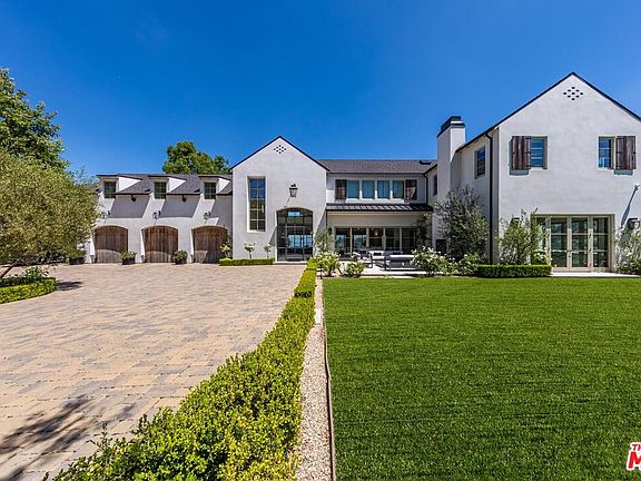 4th image of 11951 Pinnacle Pl