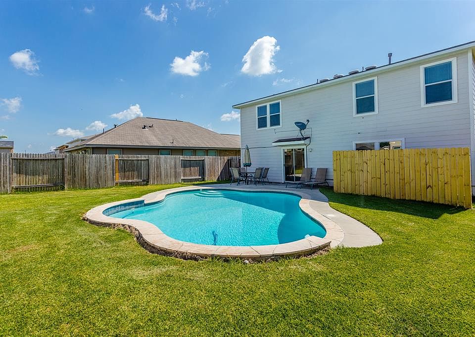 1st image of 8403 Lemongrass Ave