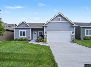 17010 Mary St, Omaha, NE 68116