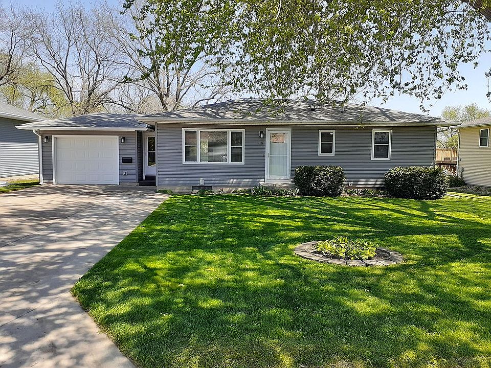 1st image of 15 Bruce Ln