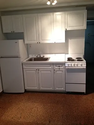 Rented by International Property Services LLC | media 21