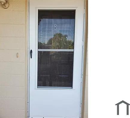 843 E Orange St #8 — Photo 5