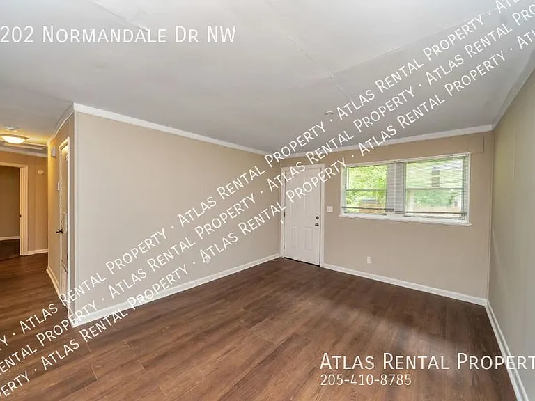 3202 Normandale Dr NW — Photo 7