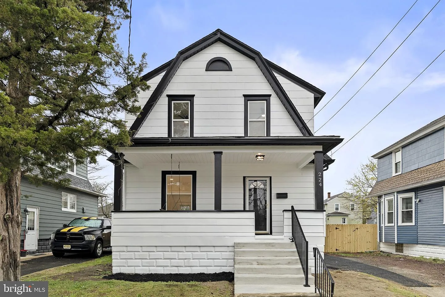 224 S Davis St photo 1