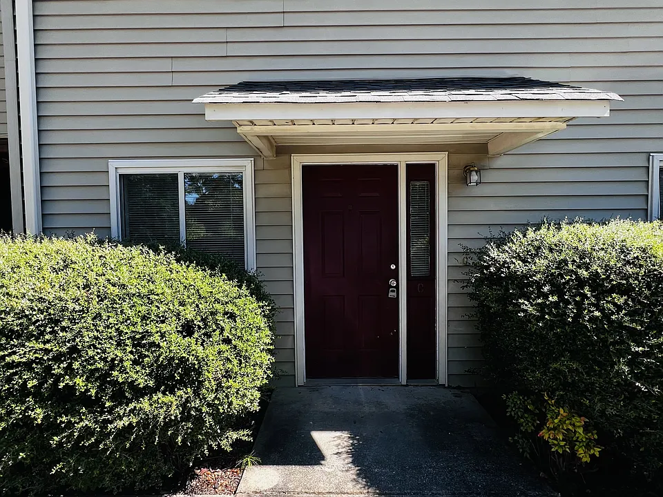 405 Fairview Rd #C