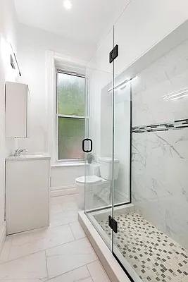 Rented by Compass | media 22