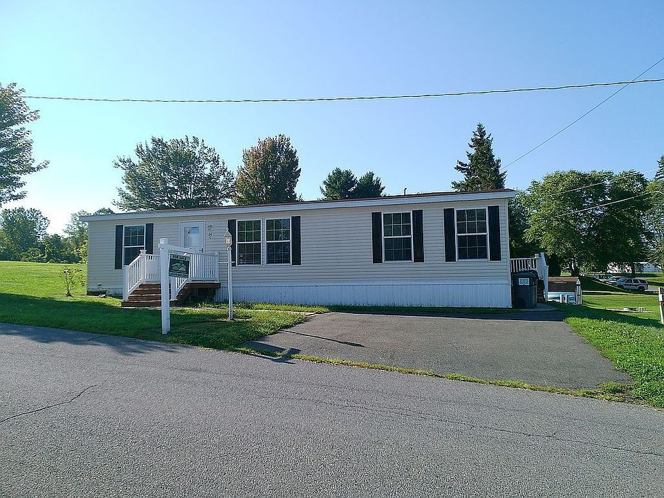 1st image of 34 Chestnut Ln