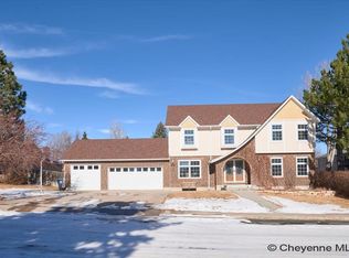 848 Oakhurst Dr, Cheyenne, WY 82009