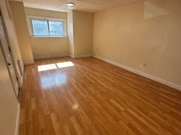 56 London St #1, Boston, MA 02128