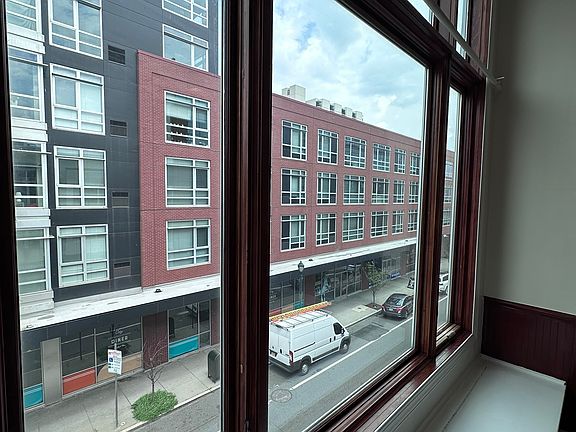 4th image of 1358 South St APT 3