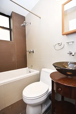 Rented by Bohemia Realty Group | media 25