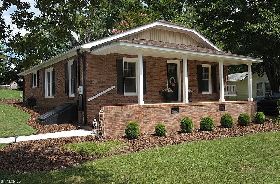 1st image of 311 Bost Cir