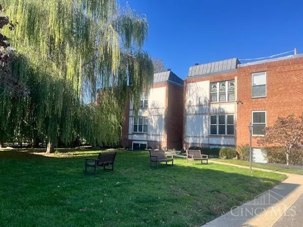 3825 Petoskey Ave #21, Cincinnati, OH 45227