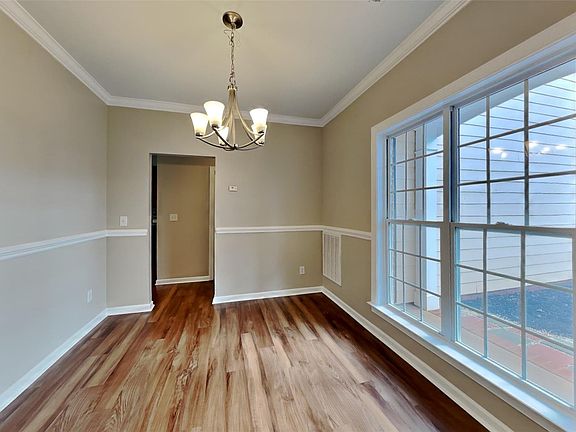 2nd image of 644 Lorain Ave