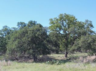 210 Apache Trce NW, Harper, TX 78631