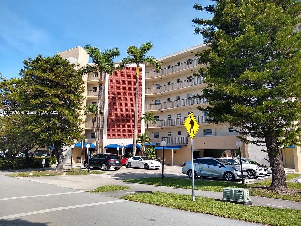 12th Street Beach in Miami Beach, FL (2020 Photos, Reviews, Info, Map)