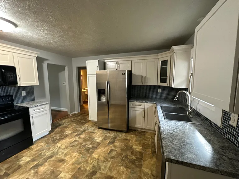 1409 S Gary Dr — Photo 18