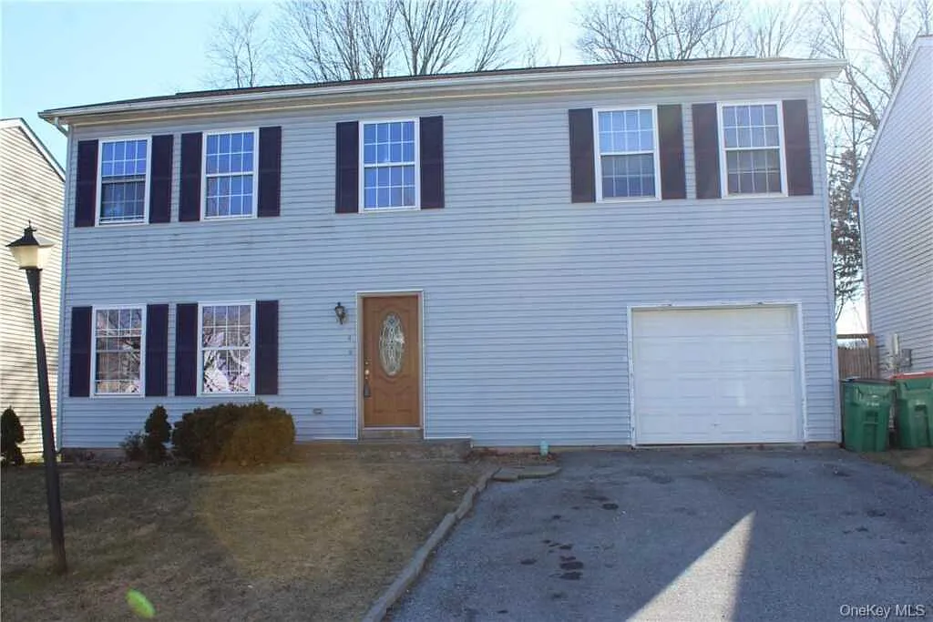 24 Wood Street, Poughkeepsie, NY 12603 — Photo 2