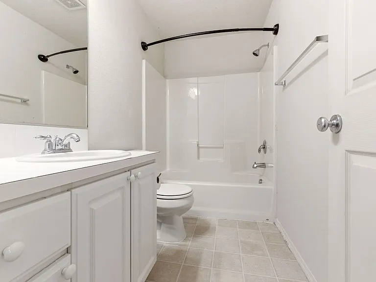 2322 NW 168th Pl — Photo 34