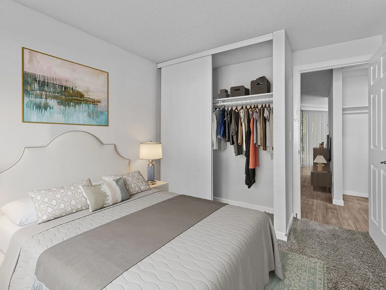 Evergreen Park Apartments in Olympia! — Photo 4
