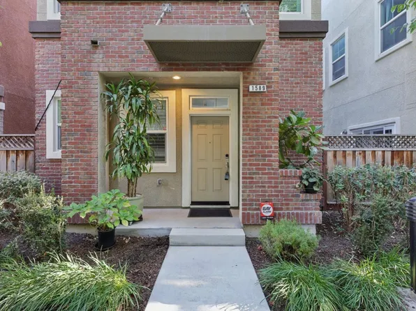 1589 Lee Pl, San Jose, CA 95131