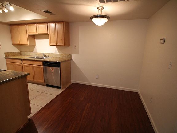 2nd image of 740 W Elm St Unit 145
