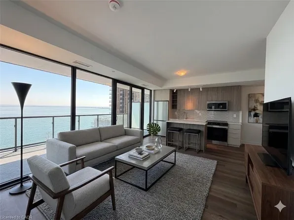 2075 Lakeshore Rd, Burlington, ON