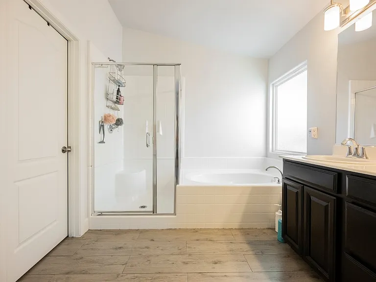 7333 Chesapeake Cove St — Photo 22