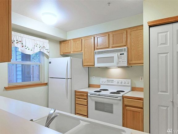4th image of 5620 14th Dr W APT Q106