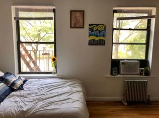 21-43 27th St #B2, Astoria, NY 11105