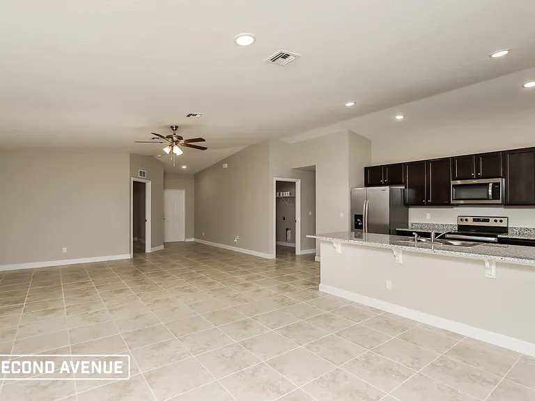 286 Silver Frost St SE — Photo 4