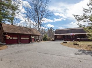 29 Fieldstone Cir, Weare, NH 03281