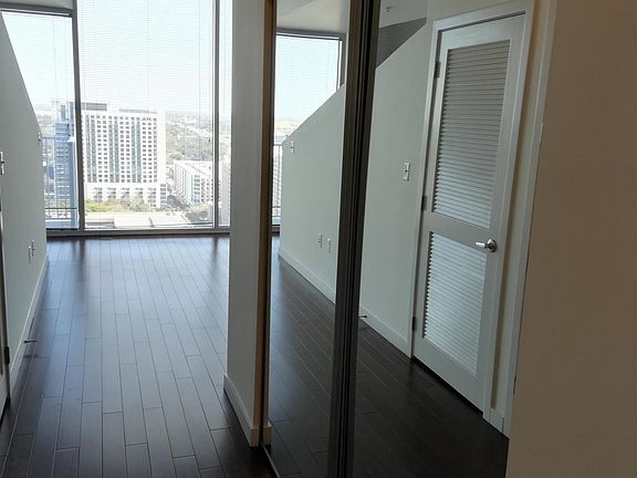 5th image of 155 Court Ave #2213