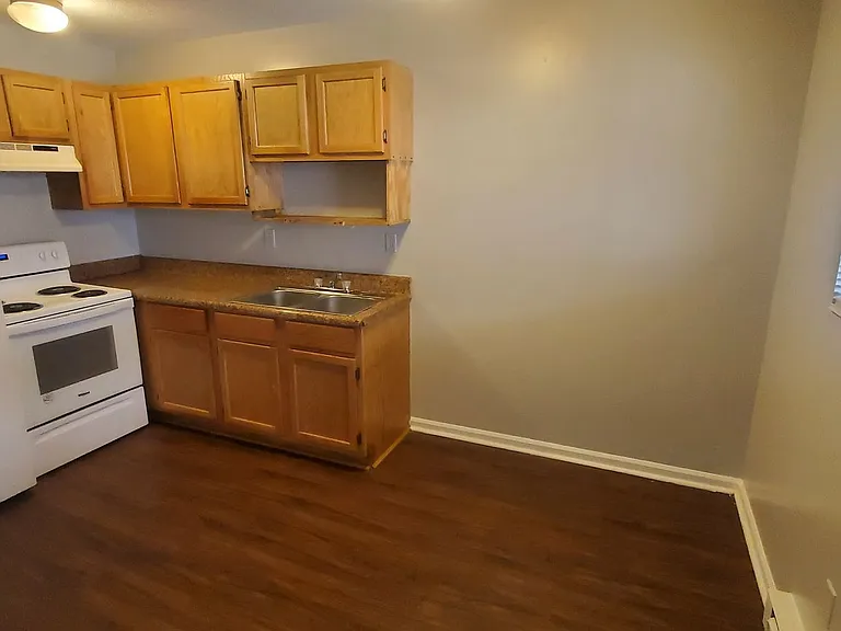 1400 W Academy St #9 — Photo 5