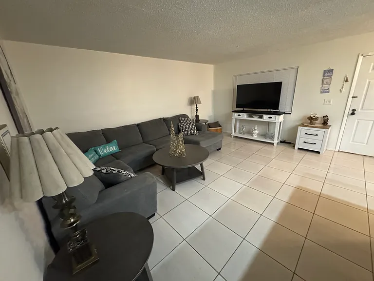 3300 Fox Chase Cir N #229 — Photo 6