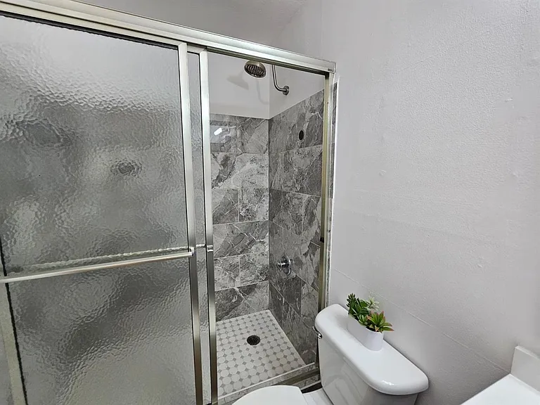 1060 Oak Grove Rd #37 — Photo 26