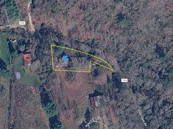 2812 Rose Creek Rd, Franklin, NC 28734