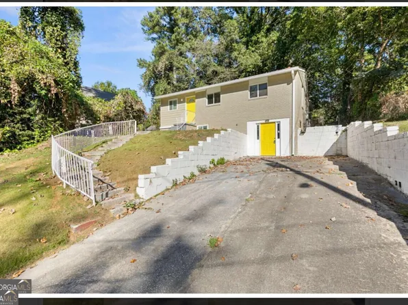 477 Fairlane Cir NW, Atlanta, GA 30331