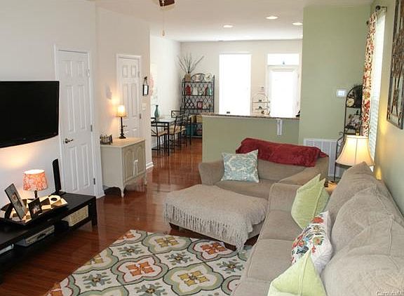 Downstairs Living Room (1)