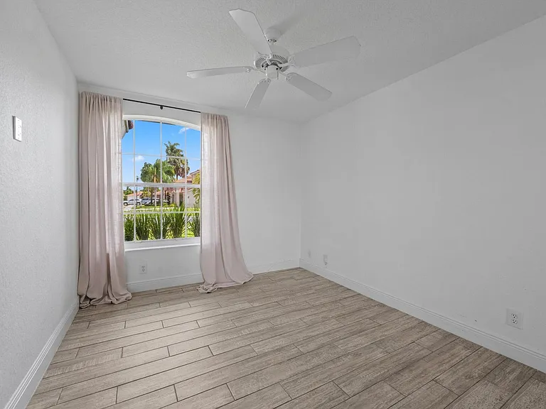 3800 Miramontes Cir — Photo 28