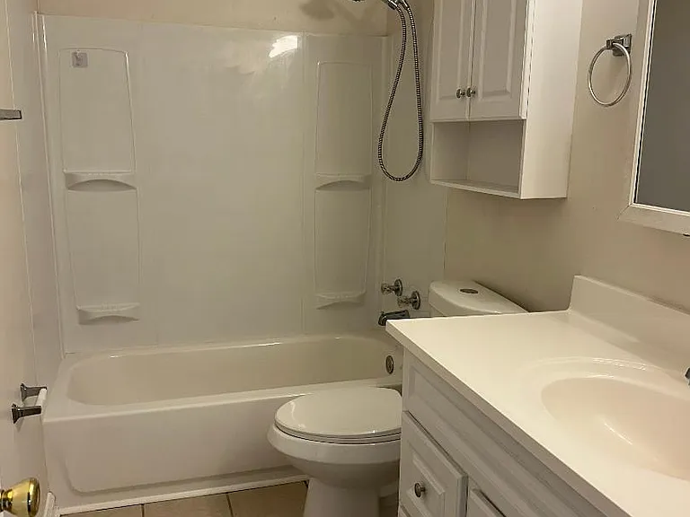 5716 Morningside Ct — Photo 8