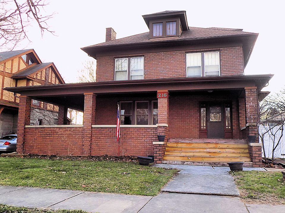 1st image of 216 S Vermillion St