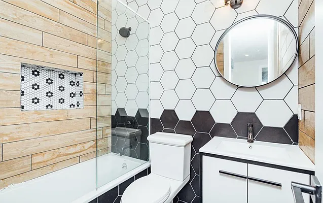 Rented by EXR | media 21