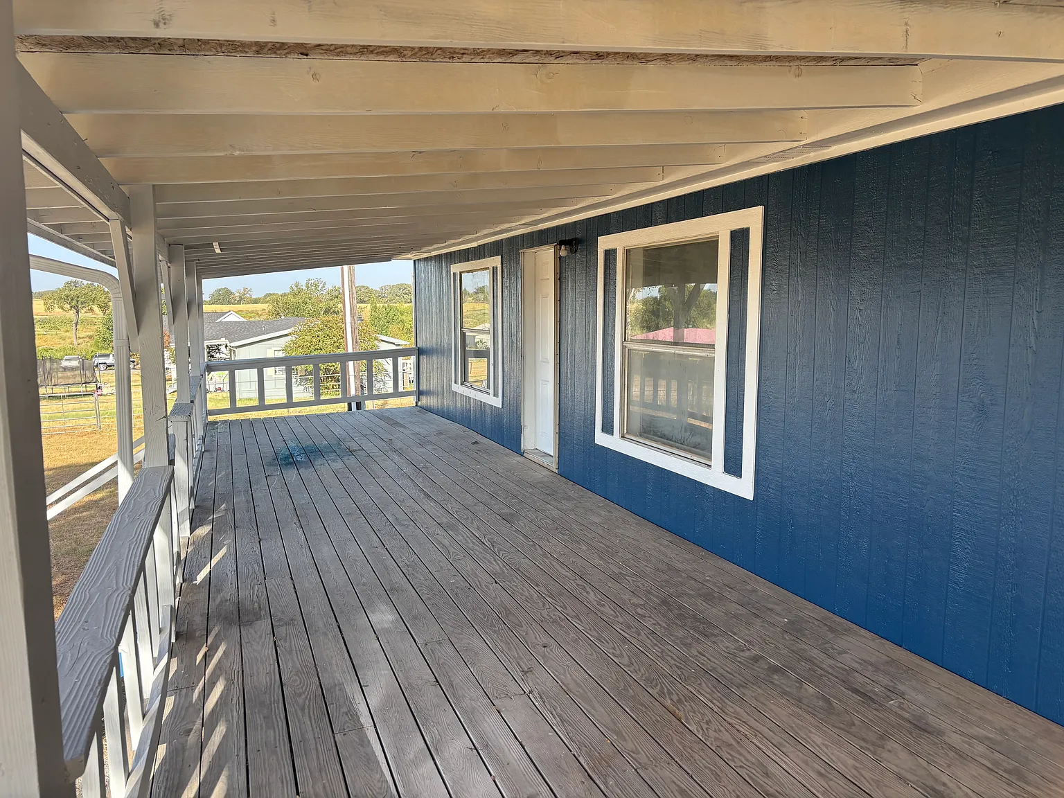3 bed, 1800 sqft, $1,800 — Photo 3