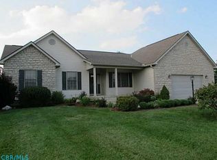 7246 Davis Rd, Hilliard, OH 43026