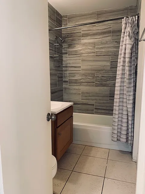 1 bed, 400 sqft, $1,100 — Photo 1